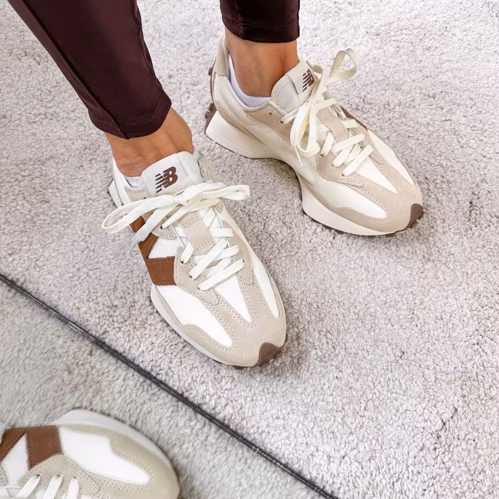 tenis new balance beige