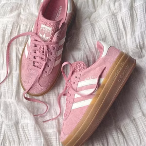 adidas gazelle bold